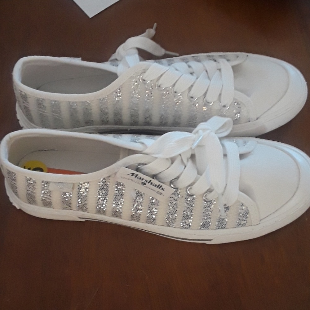 Rocket dog sneakers